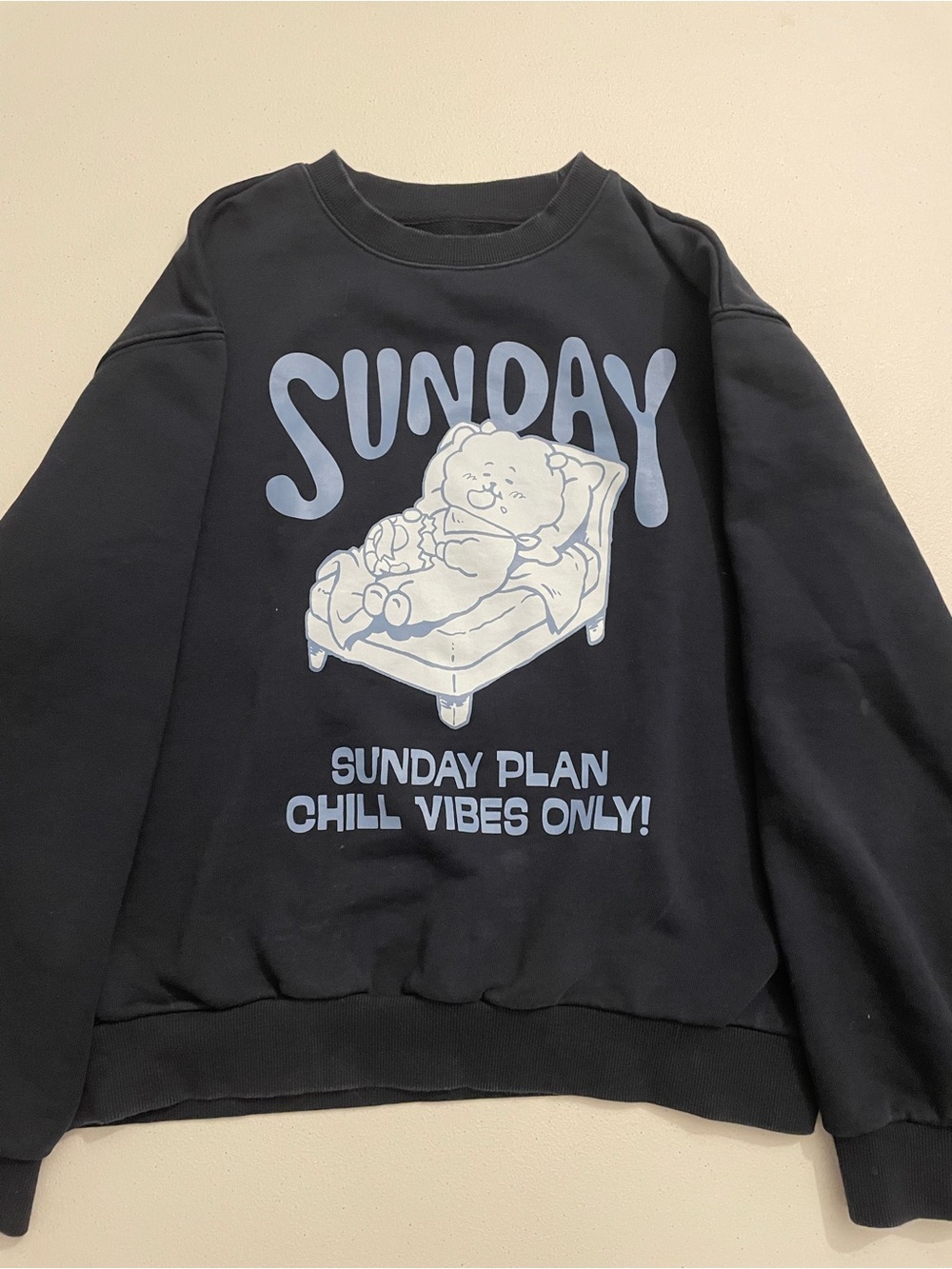BT21 SUNDAY navy blue, Asia exclusive, limited time sweater   SIZE: SMALL-MEDIUM
